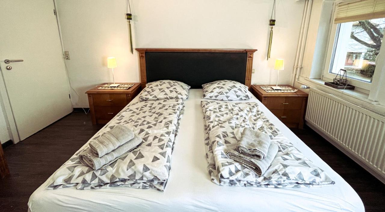 Apartment Hirsch: Wohnung Fuer Die Ganze Familie Mit Disney+ Braunlage Buitenkant foto